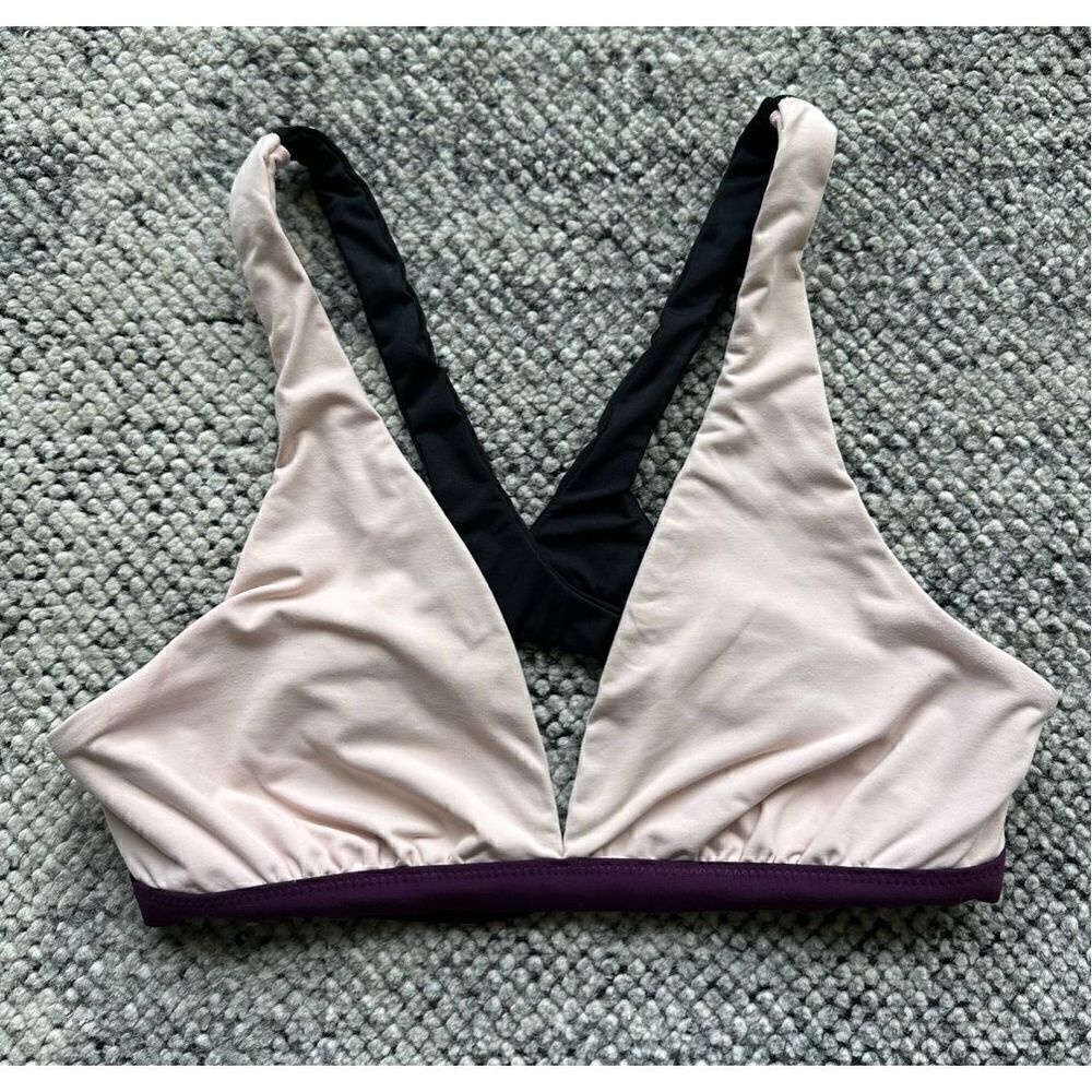 Athleta Mod Block Plunge Bikini Top XS - Picture 3 of 6